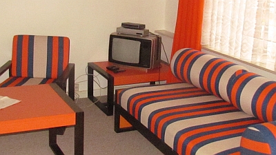 Zimmer 1990 im 70er-Jahre-Stil im Ferienhaus Fischerhütte
