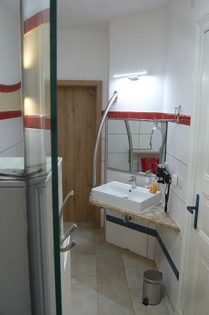 FeWo Backbord Badezimmer